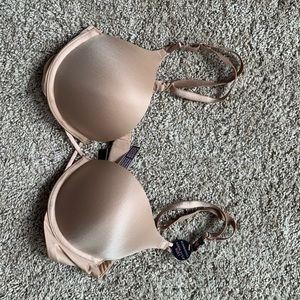 Victoria’s Secret Bombshell Bra